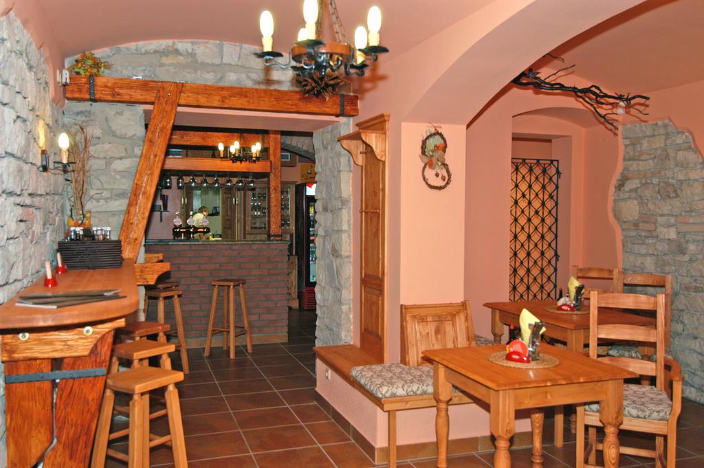 Hotel U Radnice Louny Eksteriør billede